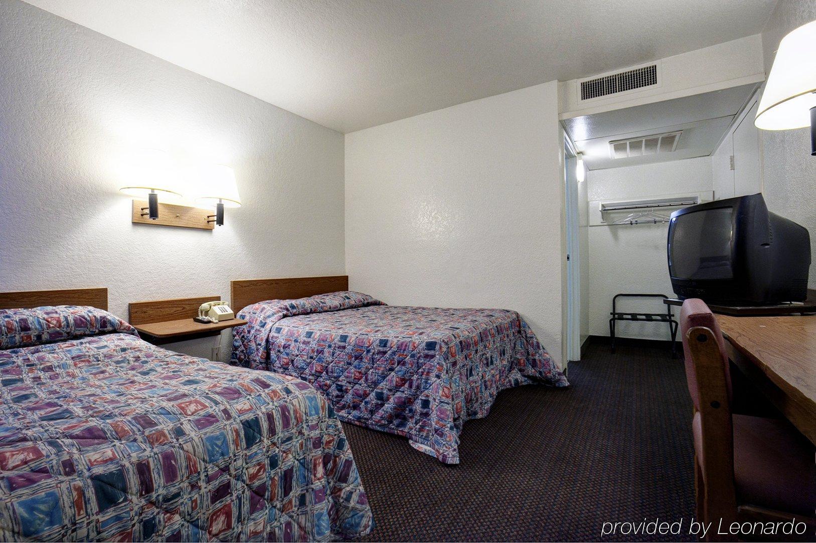 แทรเวลลอดจ์ บาย วินด์แฮม แกรนด์แรพิดส์ นอร์ท Motel Walker ห้อง รูปภาพ