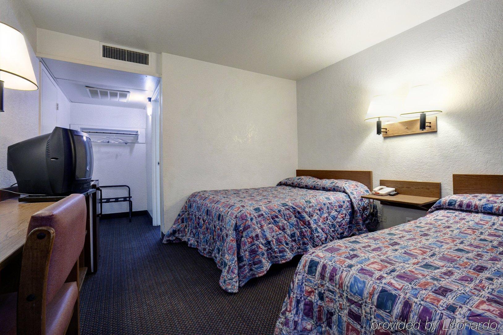 แทรเวลลอดจ์ บาย วินด์แฮม แกรนด์แรพิดส์ นอร์ท Motel Walker ห้อง รูปภาพ