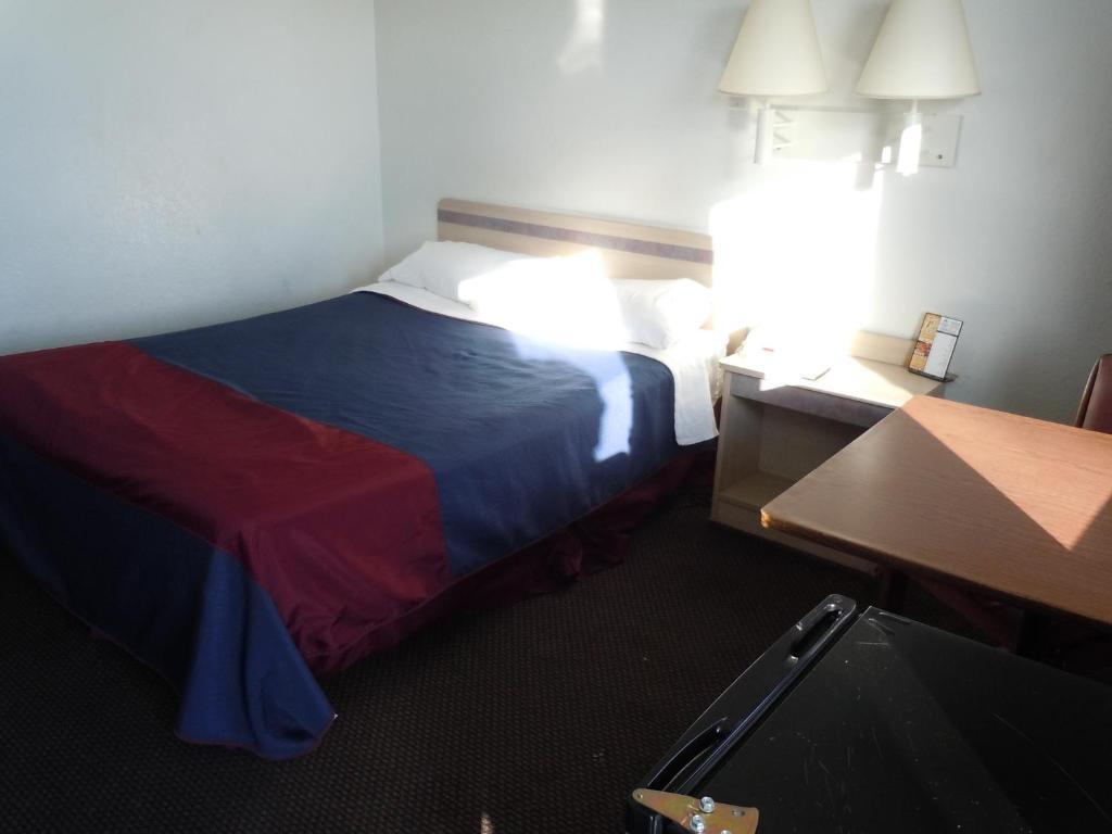 แทรเวลลอดจ์ บาย วินด์แฮม แกรนด์แรพิดส์ นอร์ท Motel Walker ห้อง รูปภาพ